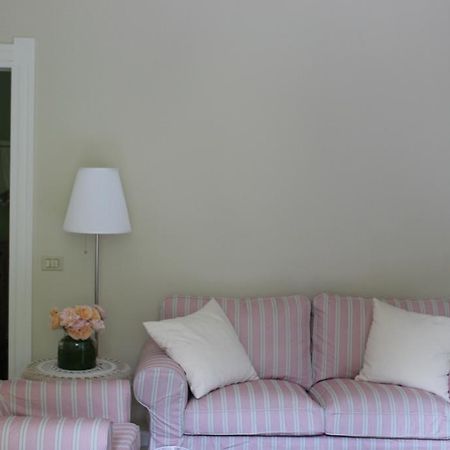 Villino Milli Villa Lake Como Room photo